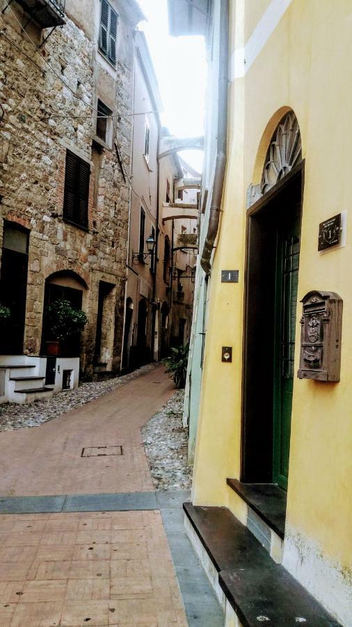 Appartamento San Martino Toirano Exteriör bild
