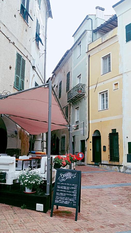 Appartamento San Martino Toirano Exteriör bild